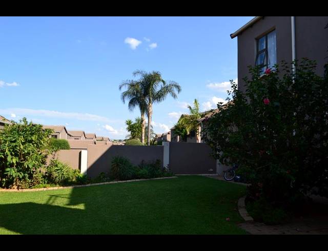 3 BEDROOM PROPERTY TO RENT IN AMOROSA